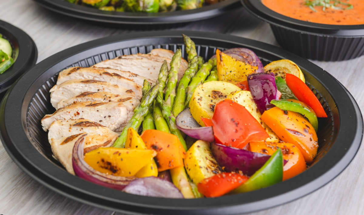 Hoe gaat de Afbreekbare Circulaire Sushi Box om met vocht en condensatie van vers gemaakte sushi?